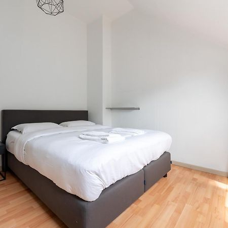 La Louve - Big Place & Garden - Parking Gratuit Bruselas Exterior foto